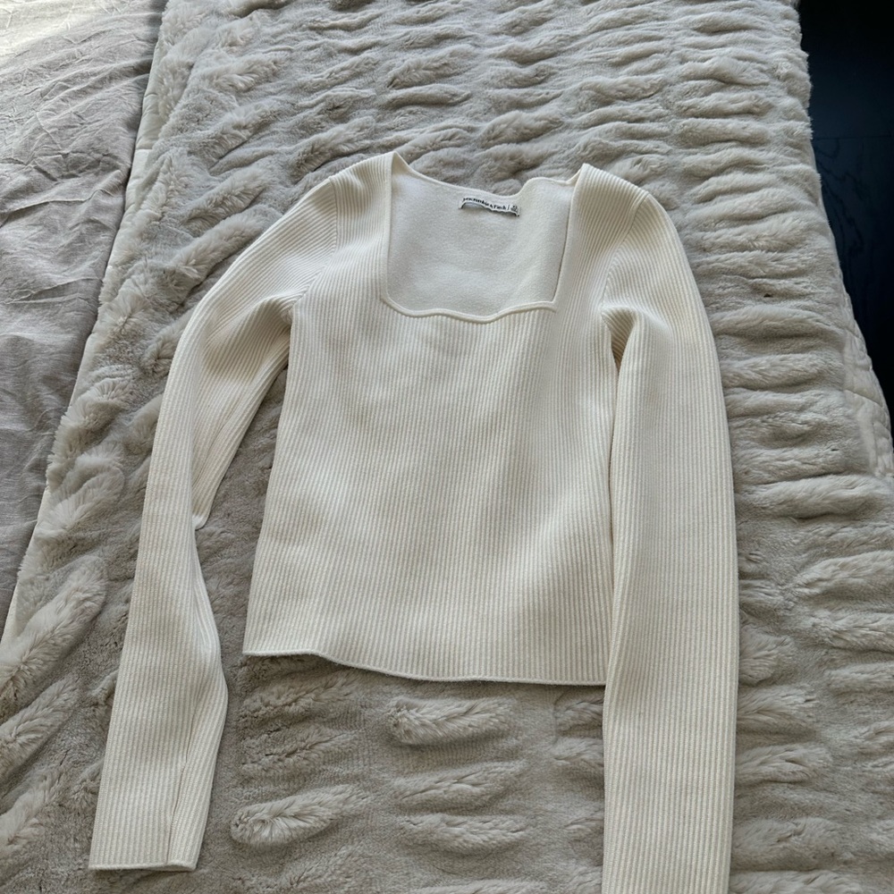 Abercrombie & Fitch Cream Long Sleeve Ribbed Top